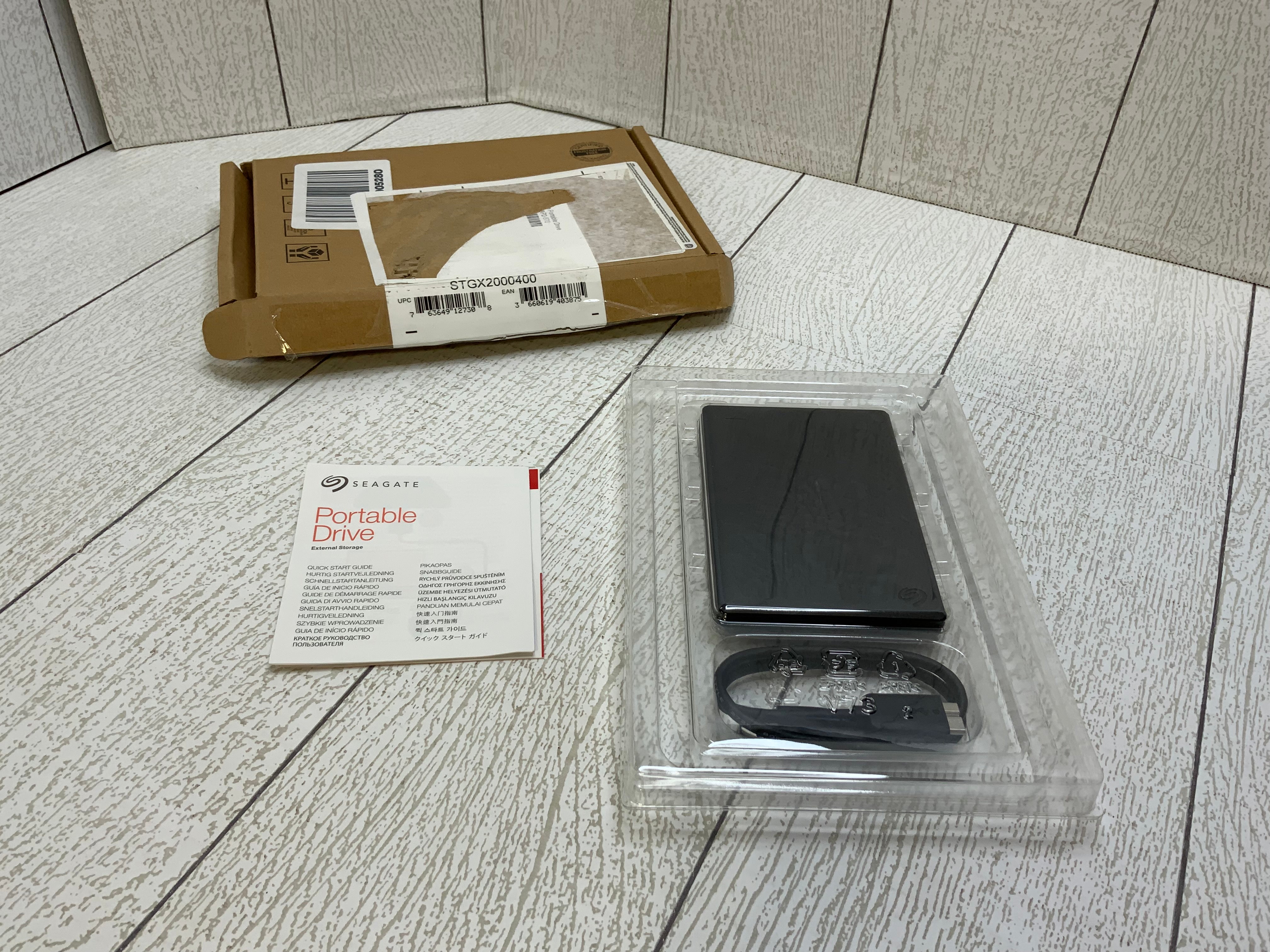 Seagate Portable 2TB External Hard Drive Portable HDD (7927626629358)